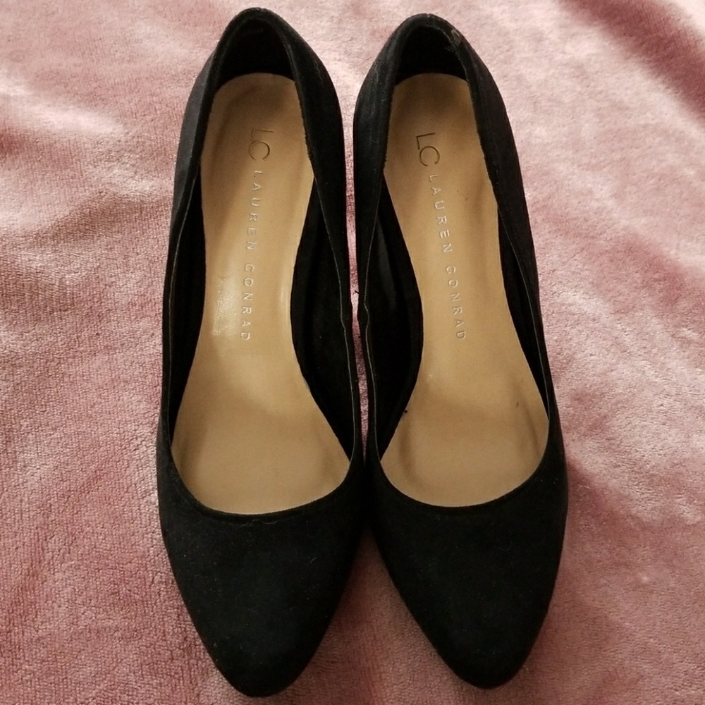 Black suede LC Lauren Conrad Heels